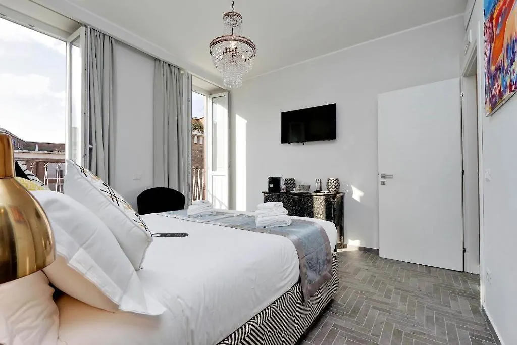 Della Croce Rooms Rome