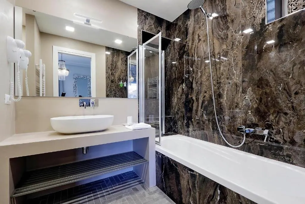 Affittacamere Della Croce Rooms Roma Italia